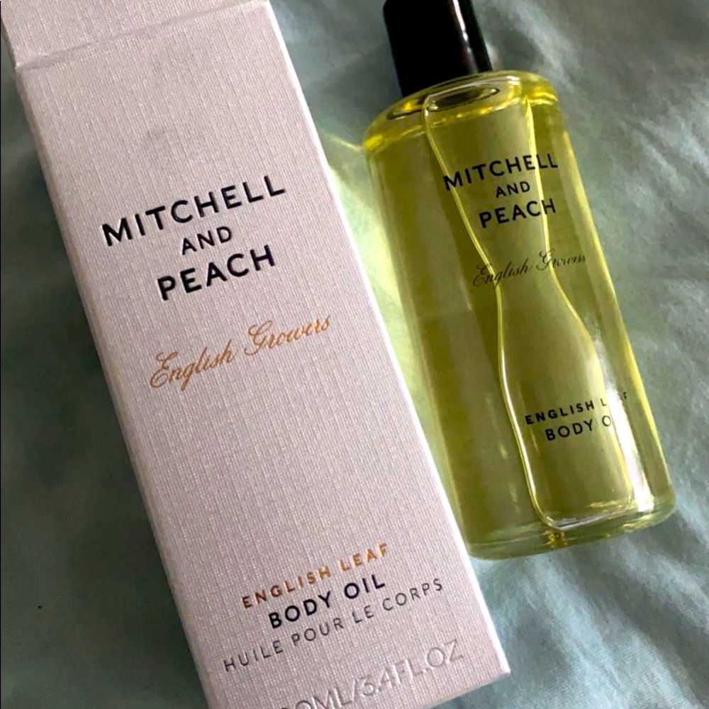 Mitchell and peach body oil